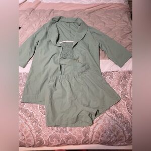 Ladies 3 piece Green shirt set.